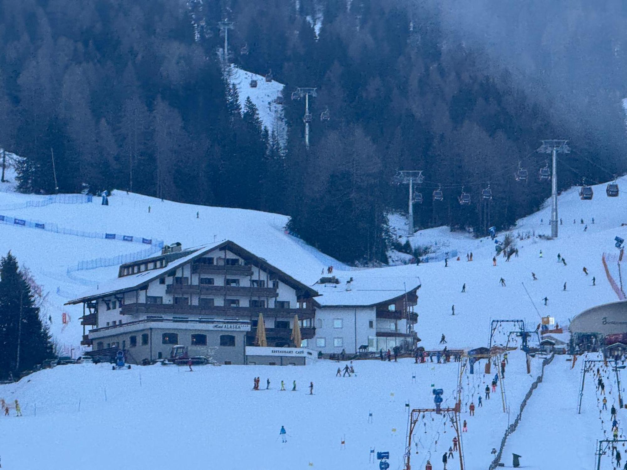 Hotel Alaska سيلفا دي فال جاردينا المظهر الخارجي الصورة