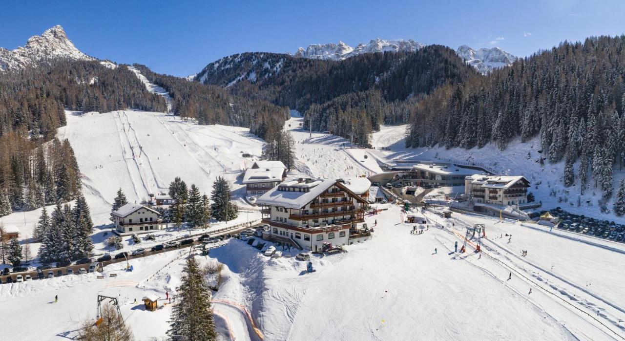Hotel Alaska سيلفا دي فال جاردينا المظهر الخارجي الصورة
