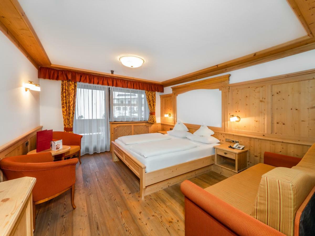 Hotel Alaska سيلفا دي فال جاردينا المظهر الخارجي الصورة
